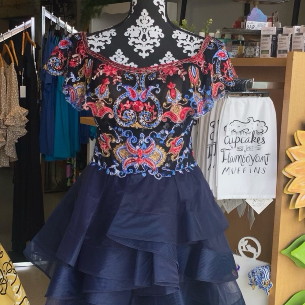Elle Wilde Homecoming dress